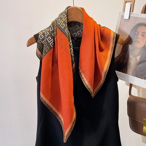 Sciarpa Quadrata Sensazione Raso Poliestere Stampa Geometrica Retro Moda Fazzoletto Da Collo Per Donna Accessorio Fascia Capelli