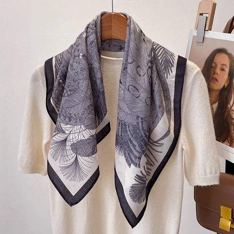 Elegant Square Scarf For Women Polyester Tropical Leaf Printed Satiny Neck Scarf Fashionable Head Wraps Shawl Accessory