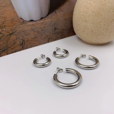 Orecchini A Cerchio Grandi Minimalisti Acciaio Al Titanio Lucidatura Specchio Forma C Cerchio Tondo Gioielli Per Donna