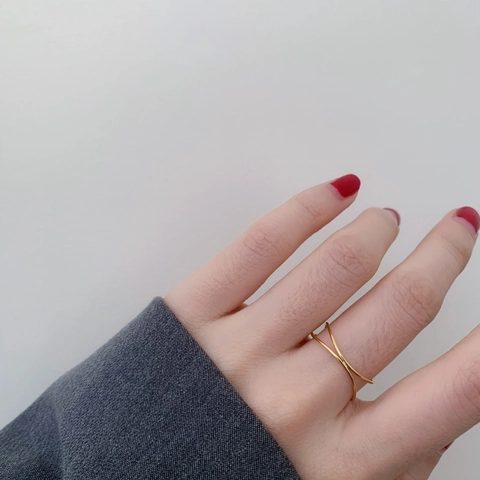 Minimalistischer Doppelreihiger Kreuzring Für Damen Gold Edelstahl X-Form Geometrischer Dünner Ring Schmuck