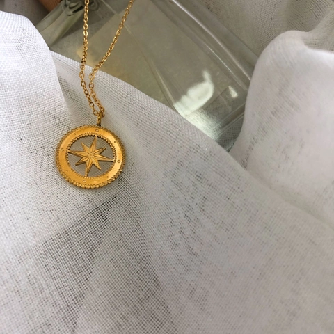 Compass Star Round Disc Pendant Necklace Vintage Minimalist Titanium Steel Geometric Jewelry For Women Gold Plated Elegant
