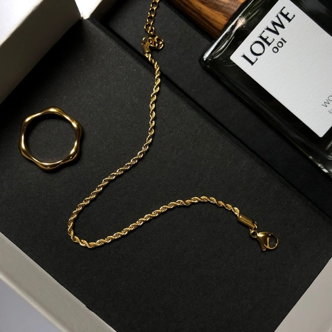 Pulsera De Cadena De Cuerda De Acero Inoxidable Diseño Retro Simple Joyería De Mano Para Mujer