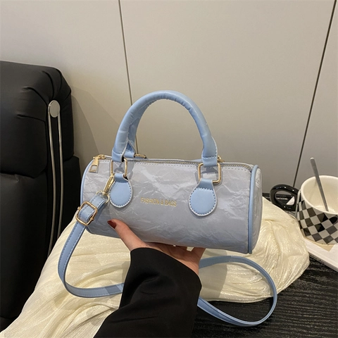 Sac Boston Cylindrique Femmes Cuir PU Texture Plissée Rétro Décontracté Sac Bandoulière Poignée Supérieure