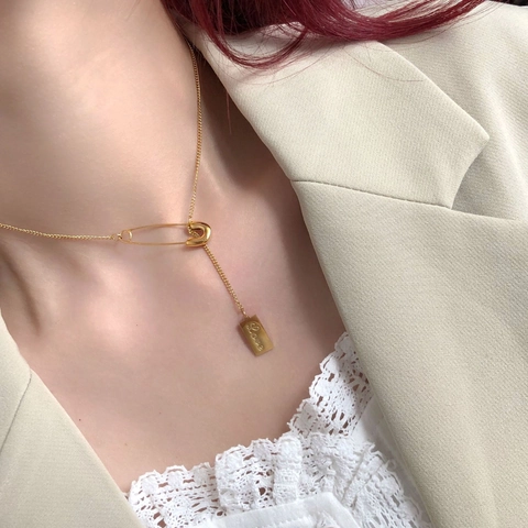 Golden Titanium Steel Necklace Minimalist Safety Pin Square Plate Pendant Engraved Love Clavicle Chain Women Jewelry