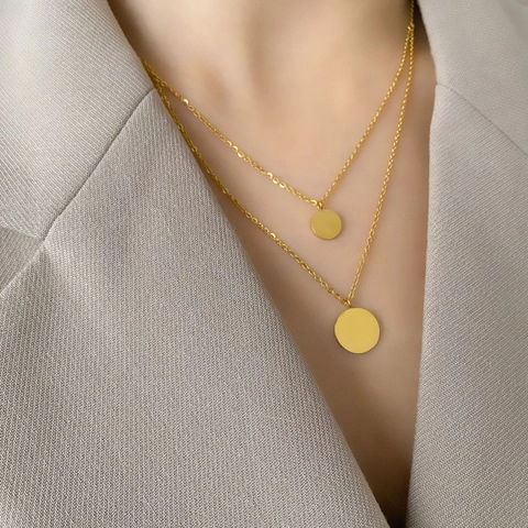 Collana A Doppio Strato Acciaio Al Titanio Placcato Oro 18K Ciondoli A Disco Rotondo Minimalista Gioielli Donna