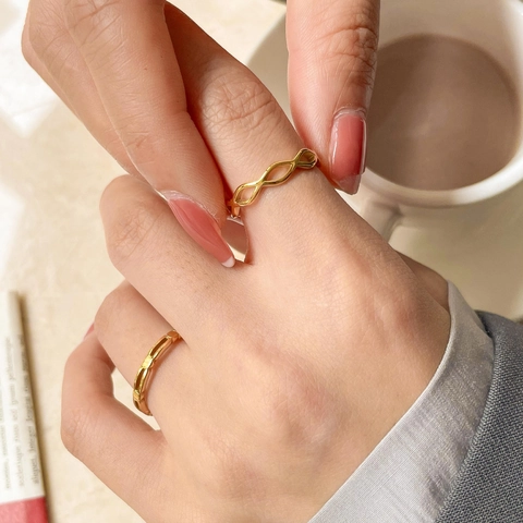 Anelli In Acciaio Inossidabile Oro Per Donne Minimalista Geometrico Cavo Intrecciato Infinito Maglia Di Catena Stile Retrò Gioielli