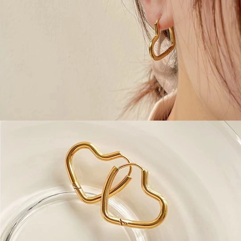 Herz Creolen Edelstahl Vergoldet Hohlpfirsich Form Vintage Koreanischer Stil Minimalistischer Schmuck Für Frauen