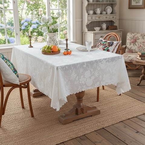 Lace Tablecloth Floral Jacquard American Pastoral Style Scalloped Edge Dustproof Breathable For Dining Table