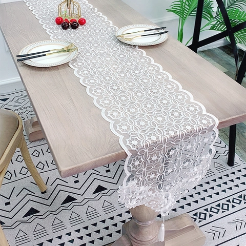 White Lace Table Runner Polyester Floral Hollow Out Design Scalloped Edge With Tassels For Dining Coffee Table Decor