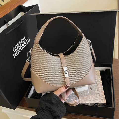Bolso Hobo Elegante De Cuero PU Y Costuras De Tela Color En Contraste Media Luna Bolso De Hombro Cruzado Para Mujer Casual