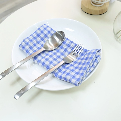 Plaid Table Placemat Polyester Cotton Heat Resistant Washable Japanese Style Dining Room Kitchen Mat Gingham Pattern