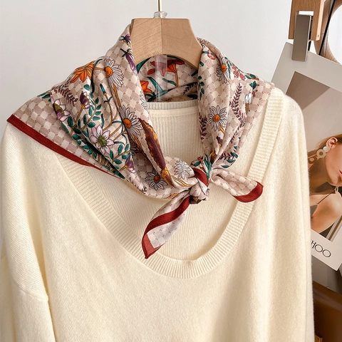 Karomuster Blumendruck Quadratschals Polyester Satinnähnlich Elegant Französisch Retro Mode Halstuch Für Damen