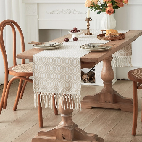 Table Runner Geometric Jacquard Woven With Tassels For Dining Room Boho Modern Polyester Kitchen Decor