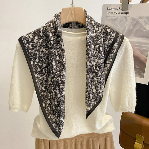 Elegant Floral Square Scarf Satin Feeling Polyester Neck Kerchief Vintage Fashion Head Wrap For Women