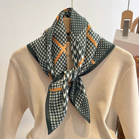 Houndstooth Pattern Square Faux Satin Scarf Women Vintage Stripe Print Elegant Neck Scarf Shawl Polyester Soft Satin Kerchief