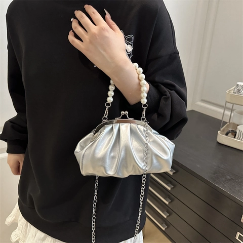 Women Shoulder Bag Pleated Cloud Design Artificial Pearl Handle Metal Chain Strap PU Leather Fashion Clasp Closure Daily Handbag