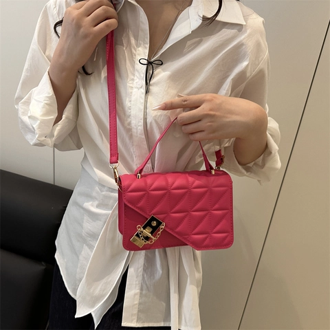Fashion Women Quilted Diamond Pattern PU Leather Shoulder Bag Small Square Crossbody Bag With Metal Chain Lock