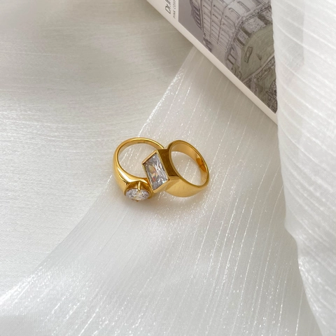 Solitaire Ring 18K Gold Plated Titanium Steel Wide Band Geometric Cubic Zirconia Minimalist Jewelry Women