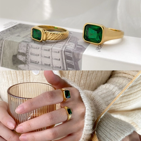 Vintage Rectangle Emerald Green Zircon Ring Gold Plated Stainless Steel Geometric Statement Elegant Jewelry For Women