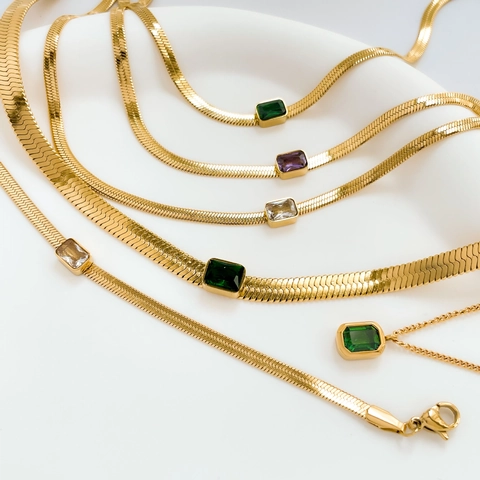 Collana In Acciaio Al Titanio Placcato Oro 18K Catena A Serpente Piatta Con Pendente In Zircone Gioielli Retro Francesi