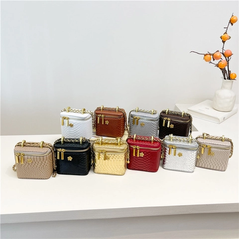 Mini Sac Bandoulière Boîte Cuir PU Motif Serpent Fleur Dorée Chaîne Double Fermeture Éclair Femmes Petite Pochette