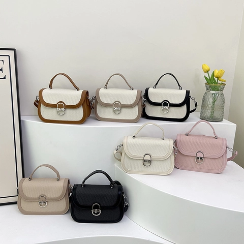 Retro Stitching PU Leather Woven Handbag Small Square Crossbody Bag With Metal Lock And Handle For Women Commuter Chic