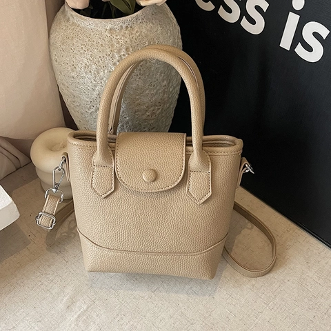 Women Bucket Bag PU Leather Lychee Pattern Handheld Crossbody Shoulder Bag Flap Magnetic Closure Fashion Casual