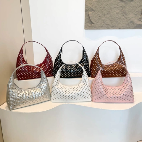 Borsa Hobo Punk Da Donna Con Borchie Pelle Sintetica Lucida Mezzaluna Borsa A Spalla Stile Rock Vintage