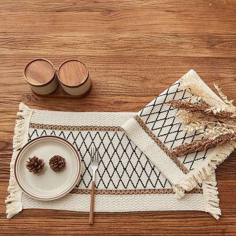 Bohemian Cotton Linen Woven Table Runner With Tassels Geometric Rhombus Mesh Dining Table Mat For Coffee Table TV Cabinet Home Decor