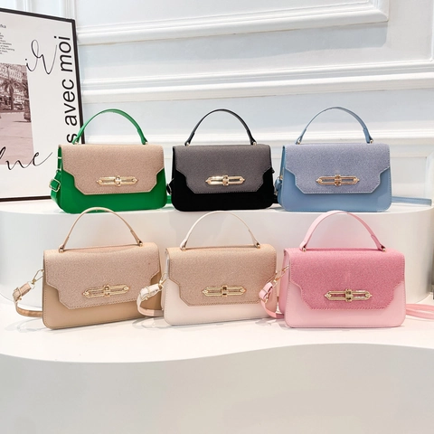 Borsa a Mano Donna Patchwork in Pelle PU Tracolla Piccola Borsa Quadrata Patta Oro Fibbia Borsa Spalla Tendenza Estate 2025