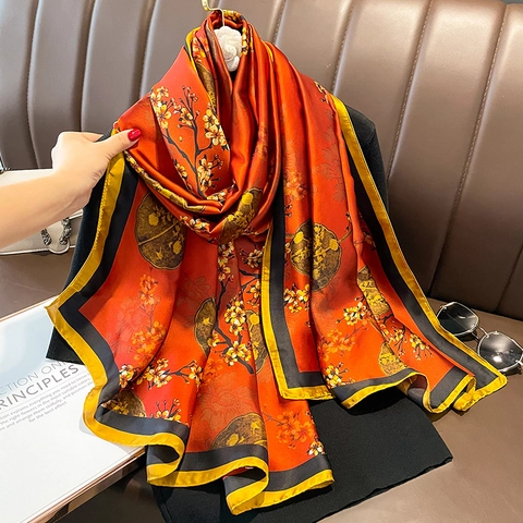 Chinesischer Stil Pflaumenblüten Druck Schal Stola KunstSatin Sonnenschutz Tuch Für Damen Mode Großer Strand Schal