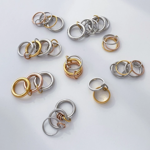 Interlocking Rings Titanium Steel 18K Gold Plated Tri-Color Multi Layered Band Minimalist Modern Jewelry For Women
