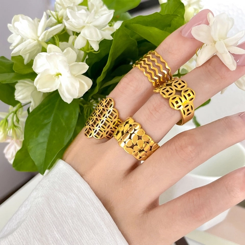 Edelstahl Vergoldeter Ring Hohl Kupfermünze Welle Blatt Textur Reichtum Glück Eleganter Schmuck Für Frauen