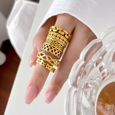 Damen Edelstahl Ringe Vergoldet Hohl Herz Geometrisch Geflochten Vintage Minimalistisch Schmuck Mode Accessoire Elegant