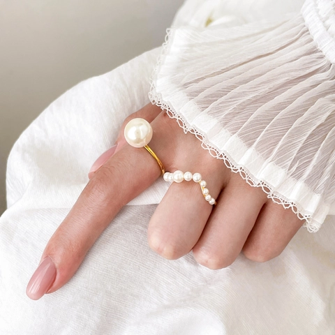 Bague Ouverte En Perle D'eau Douce Acier Titane Ajustable Bijoux De Doigt Vintage Élégants Pour Femmes