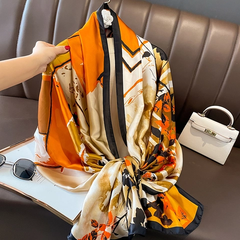 Mode Satijnn Sjaal Omslagdoek Satijn Finish Bloemen Bladprint Zonbescherming Strandlaken Voor Dames Elegant Groot Lang Accessoires