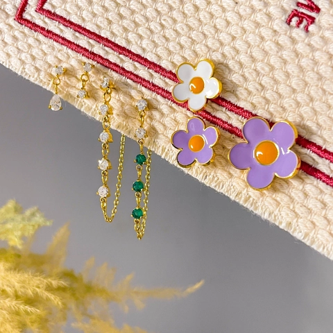 Boucles d'oreilles en acier titane plaqué or 18 carats pour femmes boucles d'oreilles fleurs en zircone cubique douce bijoux de mode