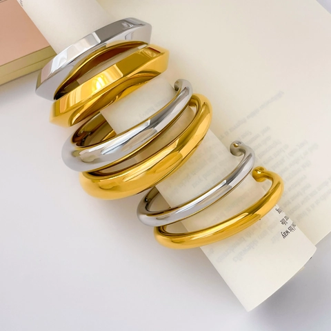Minimalist Geometric Hollow Cuff Bangle 18K Gold Plated Titanium Steel Thick Circular Arc Open Bracelet For Women