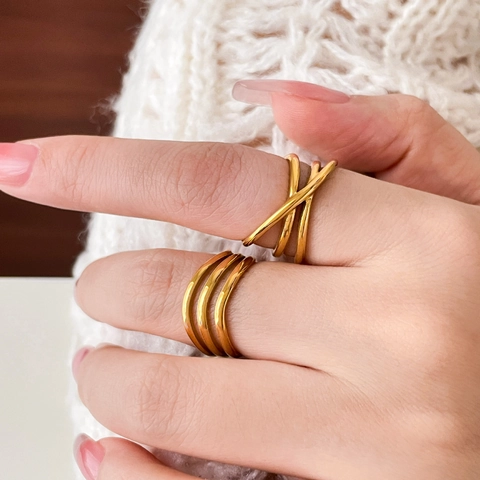 Minimalist Geometric Cross Multi Layer Ring 18K Gold Plated Titanium Steel Curved Lines Hollow Out Jewelry For Women