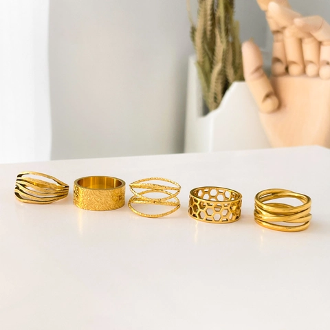 Multi-Layer Intertwined Wide Ring Stainless Steel Matte Hollow Geometric Textured Finger Jewelry For Women