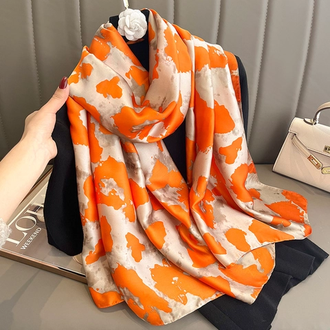 Damen Großer Satinschal Abstrakt Gefleckter Druck Orange Grau Seidenähnlicher Schal Sonnenschutz Strandtuch Leichter Reiseschal