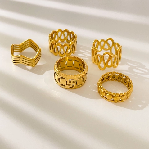 Geometric Hollow Out Rings 18K Gold Plated Stainless Steel For Women Chic Jewelry Minimalist Vintage Style Finger Jewelry