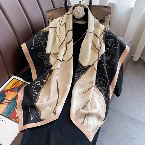 Quadratischer Schal Mit Kamelienblüten Aufdruck Satinnähnlicher Polyester Satin Schal Klassische Elegante Halstuch Für Damen