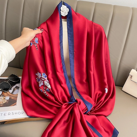 Elegant Floral Print Imitation Satin Scarf Women Lightweight Satin Shawl Sun Protection Sunshade Retro Fashionable Wrap