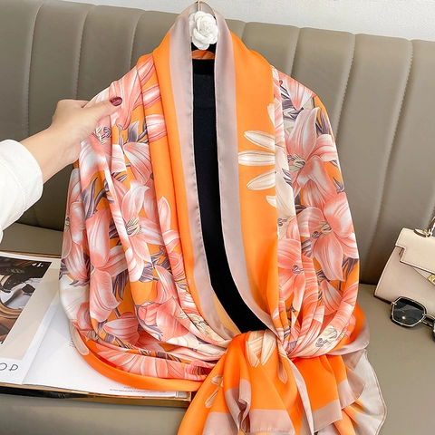 Sciarpa Scialle Stampa Floreale Giglio Retro Imitazione Raso Satin Protezione Solare Estate Spiaggia Per Donna Accessorio Elegante