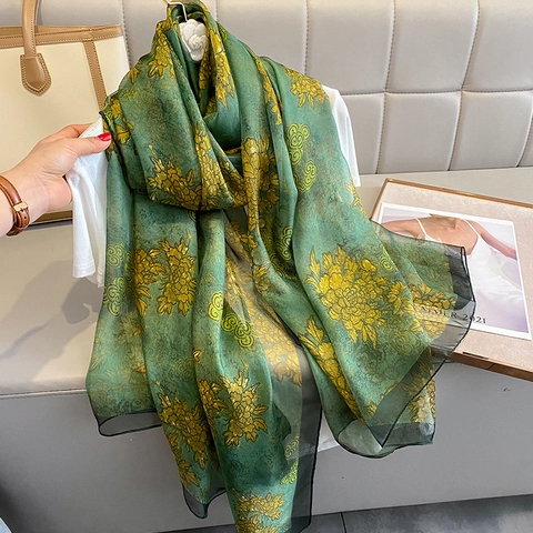 Vintage Floral Printed Satin Shawl For Women Oversized Lightweight Soft Sand Fabric Beach Sunscreen Scarf Elegant Wraps For Wedding Party