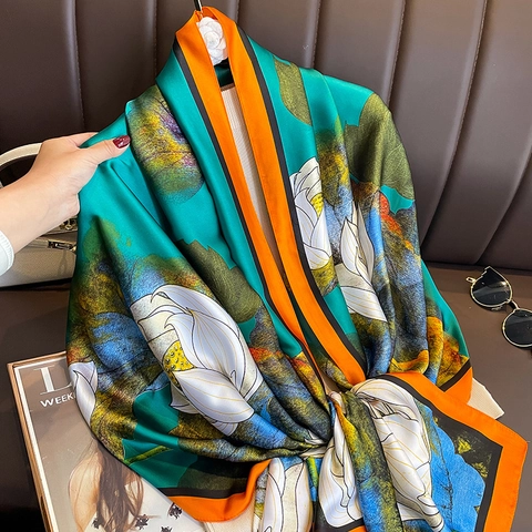 Dames Sjaal Met Bloemenprint KunstSatijn Grote Omslagdoek Lotuspatroon Vakantie Mode Accessoire