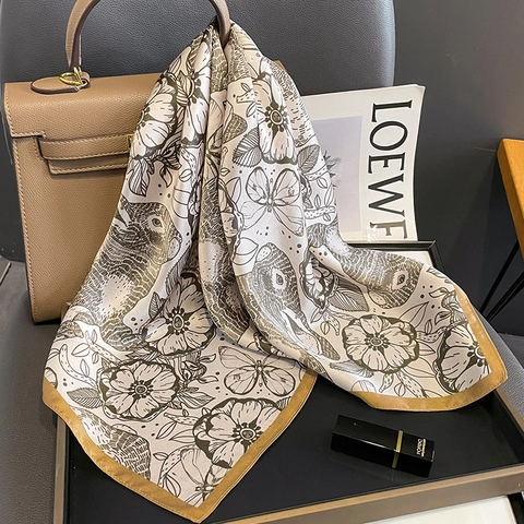 Mulberry Satin Square Scarf Vintage Floral Rabbit Print Elegant Satin Neckerchief For Women Fashion Decorative Shawl