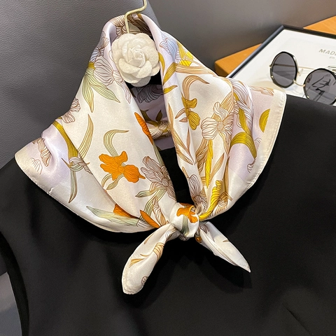 Mulberry Satin Square Scarf Elegant Iris Flower Print Neck Kerchief For Women Commute Fashion Accessories