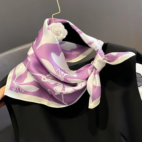 Elegant Mulberry Satin Square Scarf Floral Butterfly Print Satin Neckerchief Women Fashion Head Scarf Shawl Wrap